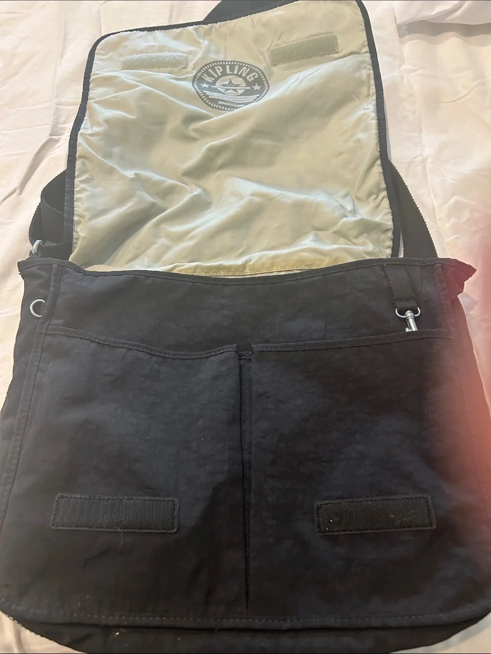 Kipling Black Men's or Women Messenger Crossbody Bag with Silver Zip 16x14